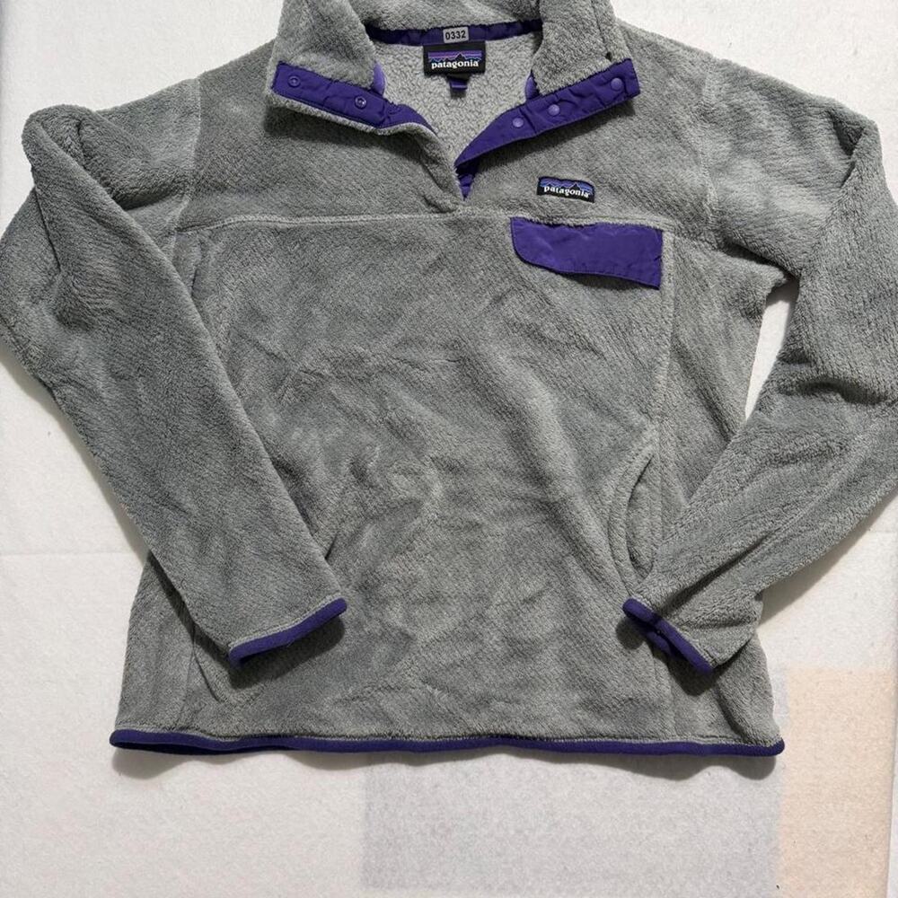 Patagonia grey fleece pullover size